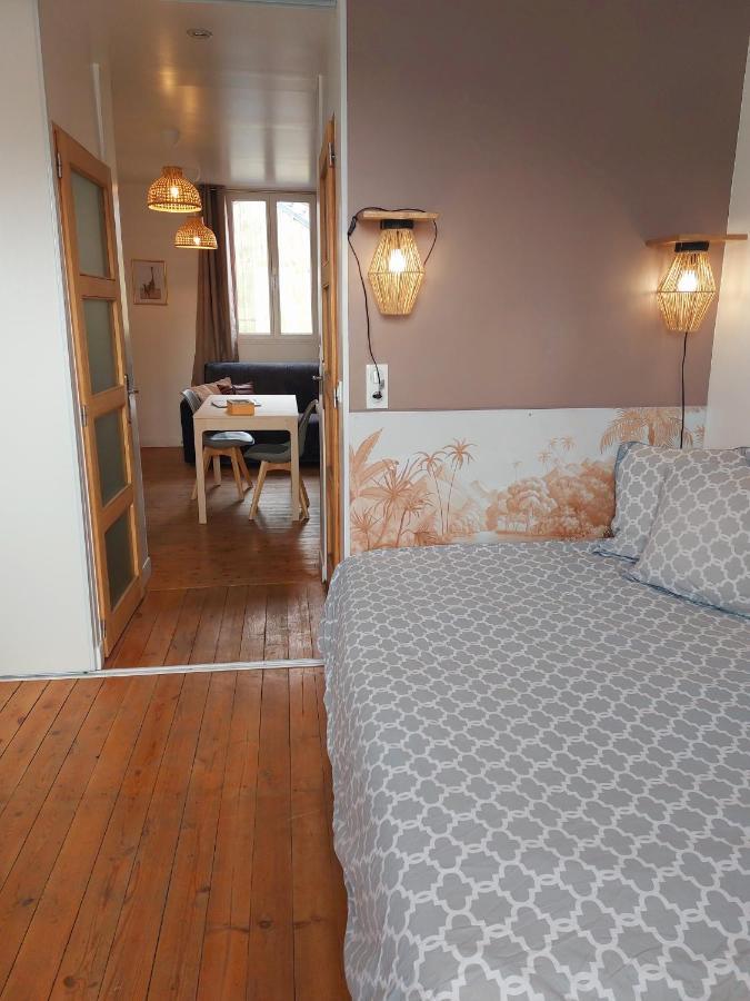Les Belles Terrasses Dieppe ,3 appartements , LE VEGETAL de 1 à 8 personnes , LE TROPICAL de 1 à 6 personnes , LE FLORAL avec TERRASSE de 1 à 3 personnes , quartier calme au stationnement gratuit à coté de l'avenue verte Exterior foto